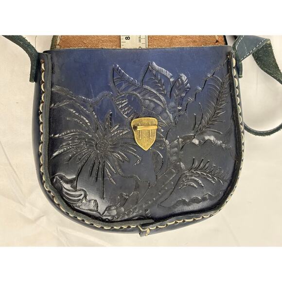 Black Leather Hand-Tooled Embossed Mexican Floral Artisanal Crossbody Green VTG - Picture 11 of 16